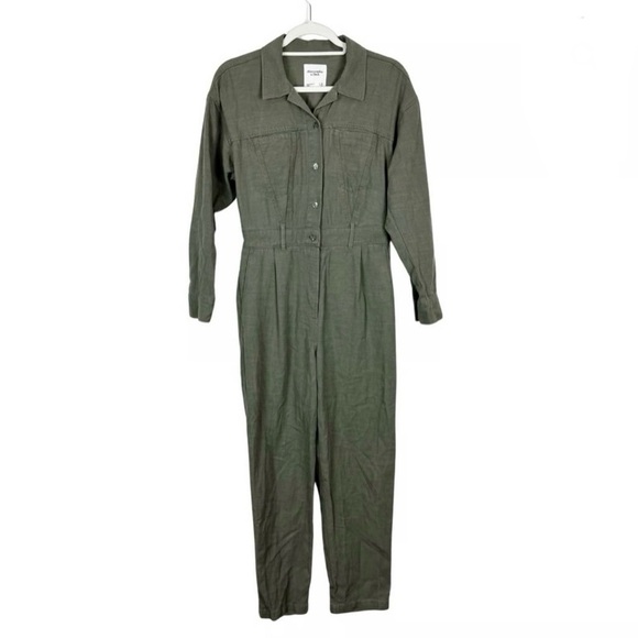 ABERCROMBIE & FINCH Green Utility Jumpsuit with Belted Waist - Picture 2 of 5